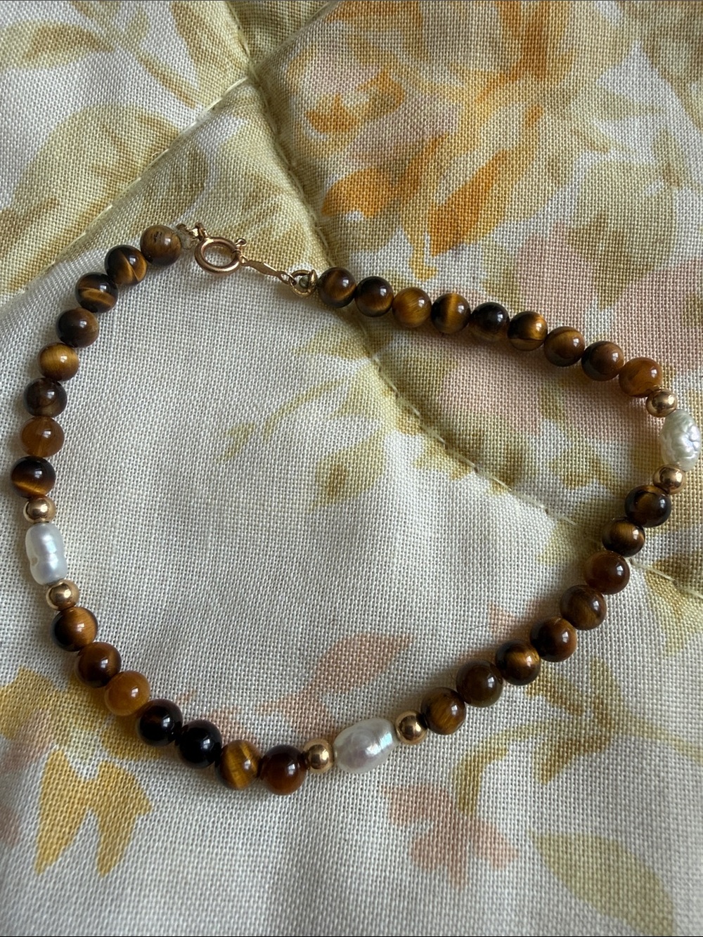 Vintage 14k Gold / Tiger Eyes and Freshwater Pearl 7” Bracelet